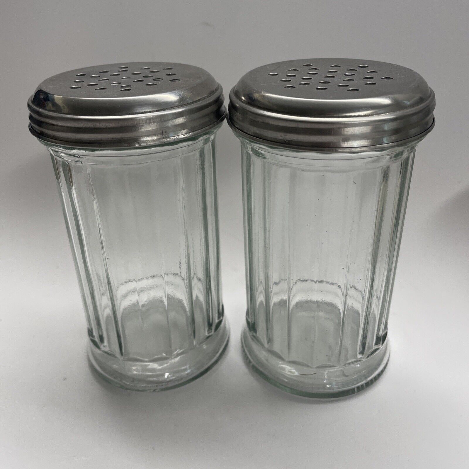 Lot of2 Vtg Restaurant Style Herb Parmesan Cheese Shaker Jar & Ribbed Glass