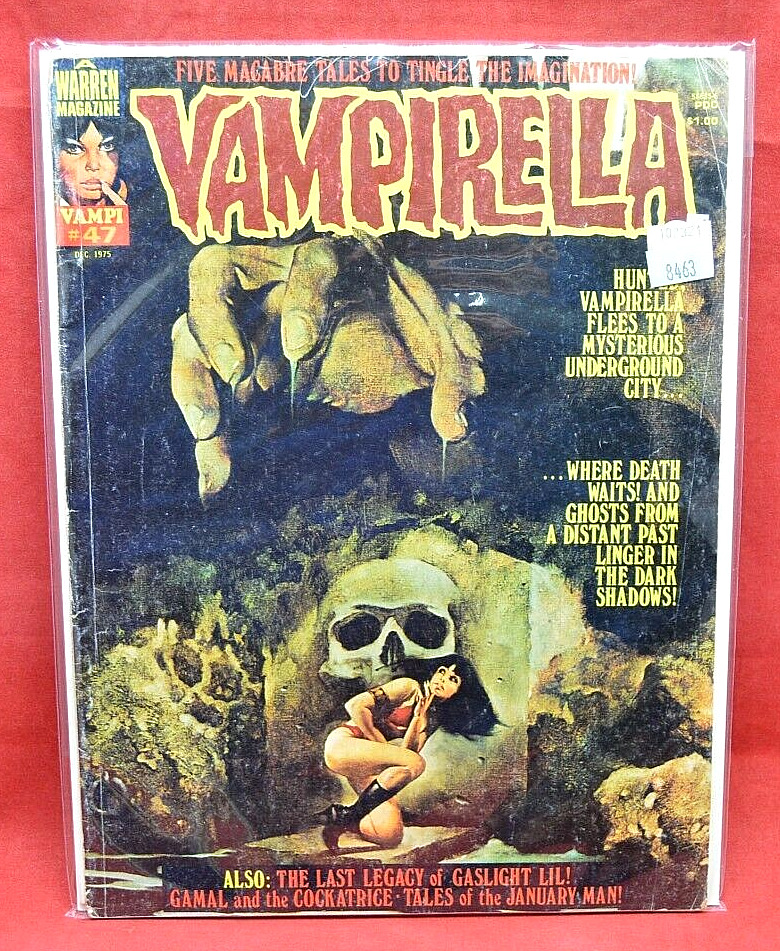 Vampirella #47 Warren Magazine Vampirella Flees, Gaslight Lil Bronze Age 8463