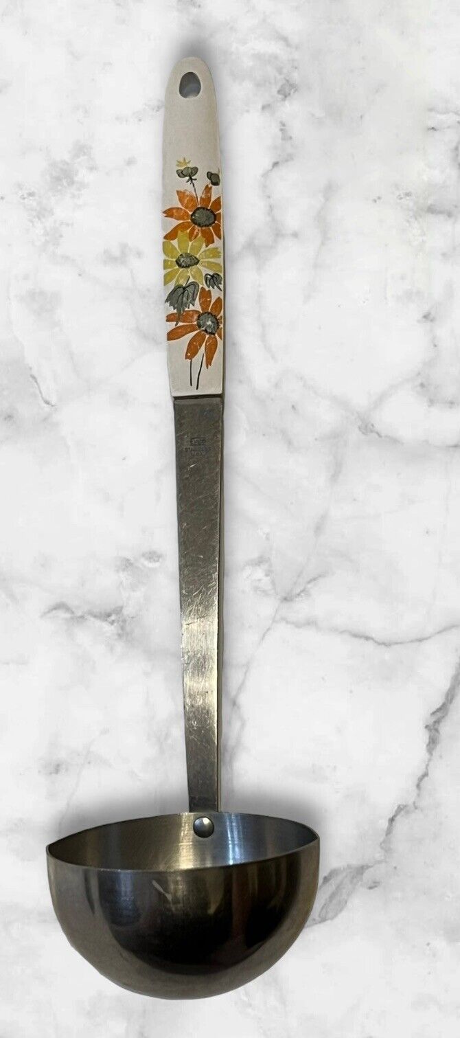 Vintage  EKCO Stainless Steel Ladle Country Garden DAISY Flowers Soup Stew