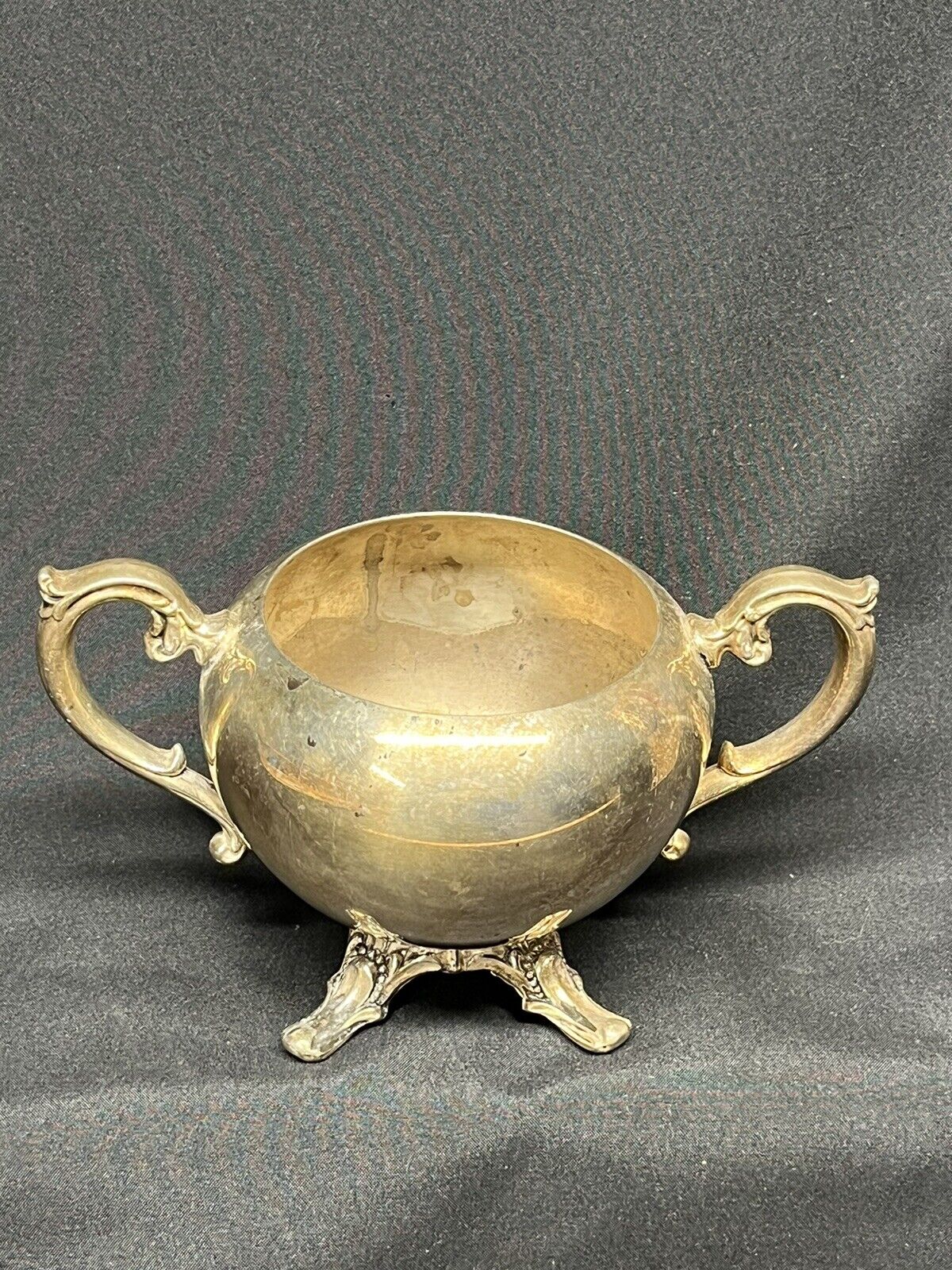 Vintage W M Rodgers Two Handle Sugar Bowl No Lid No Damage Pre Owned SEE  PICS