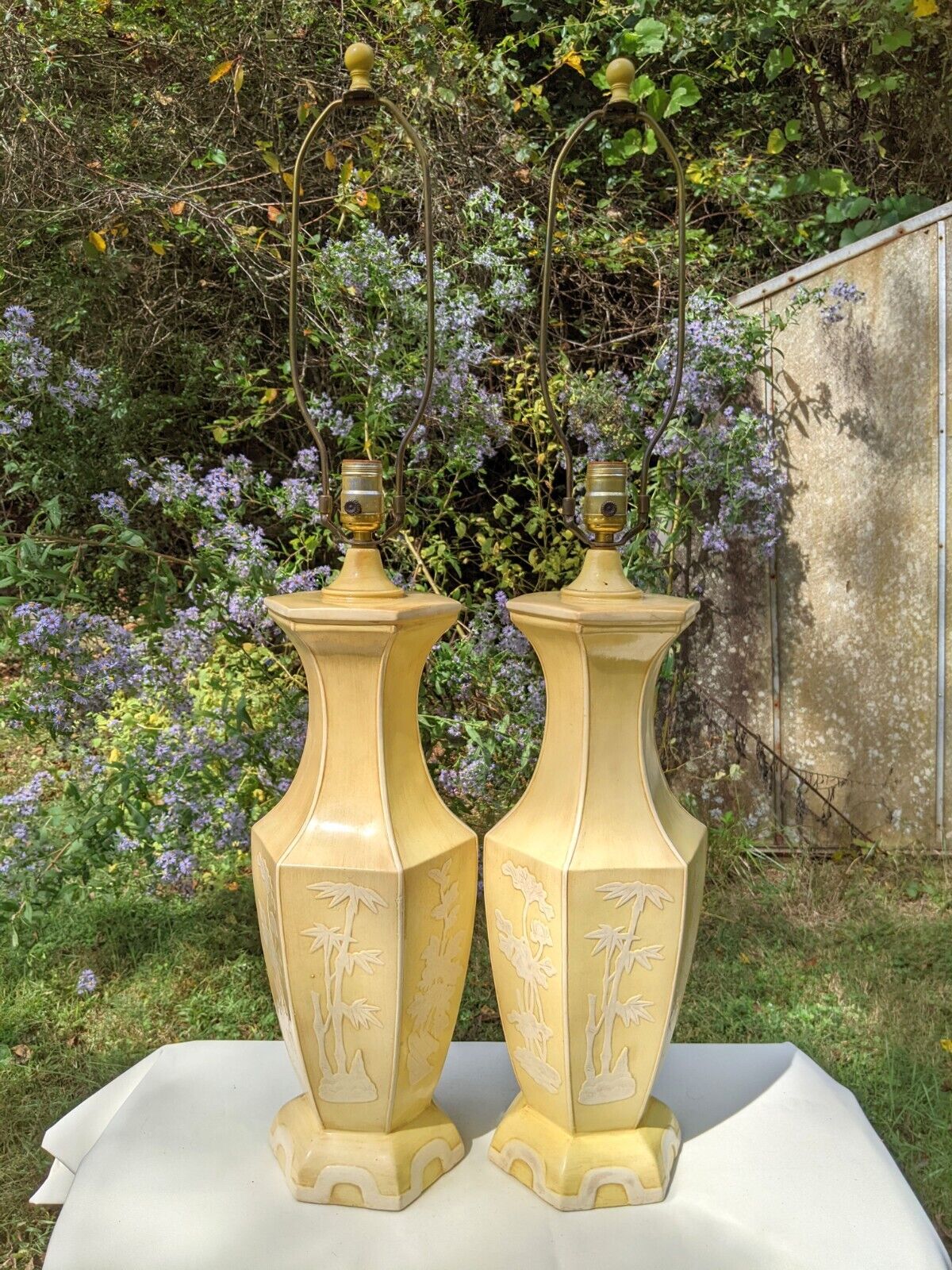 Pair of 1950s Paul Hanson Chinoiserie Bamboo/Flora Yellow Hexagonal Table Lamps