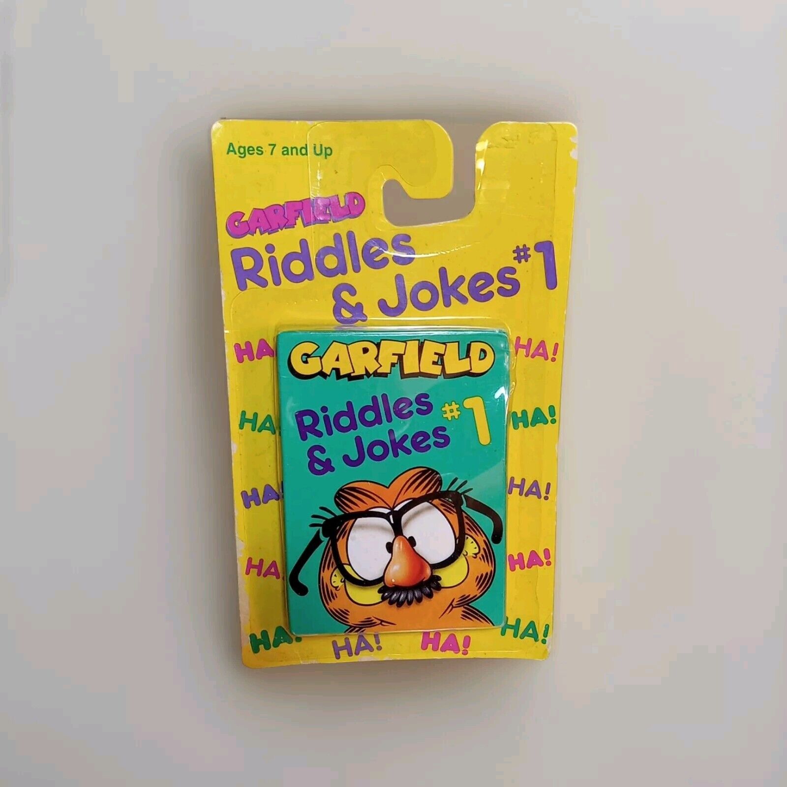 Vintage Bicycle Games Garfield the Cat Riddles & Jokes #1 Sealed 1978