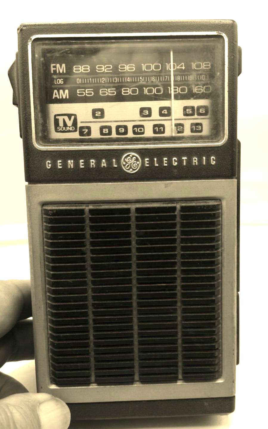 Vintage GE General Electric 4 Band Receiver TV/WB/AM/FM Radio 7-2927C TV Sound