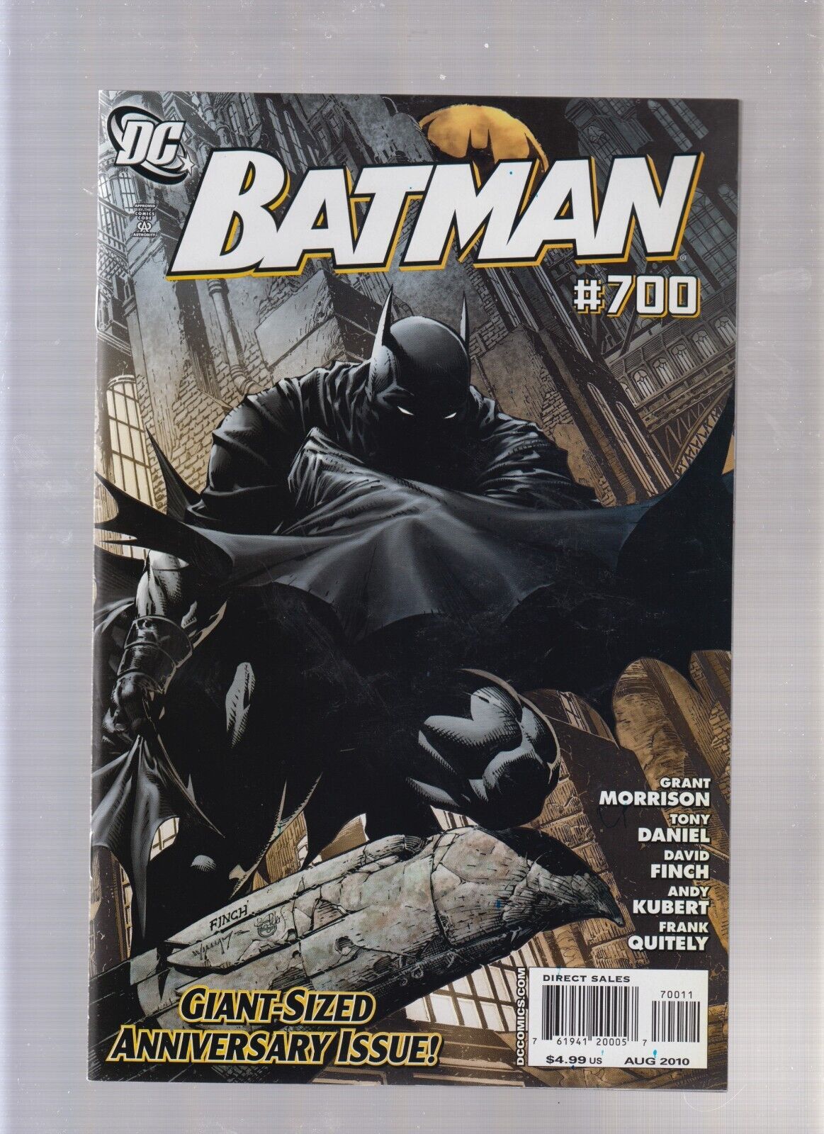 Batman #700 -  David Finch Cover Art (8.5/9.0) 2010