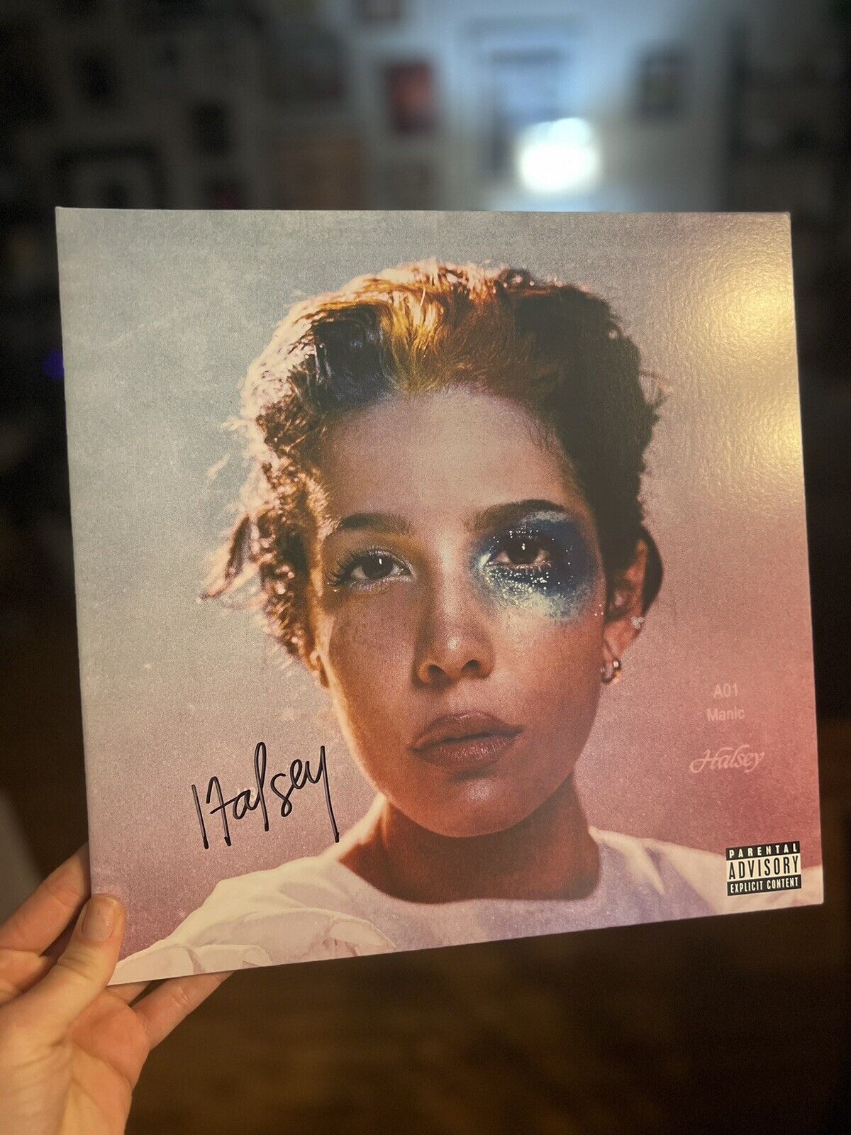 HALSEY SIGNED AUTOGRAPHED MANIAC EXCLUSIVE VINYL LIMITED EDITION LP W/ PROOF