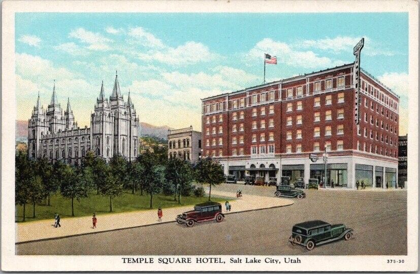 c1930s Salt Lake City, Utah Postcard TEMPLE SQUARE HOTEL Street View / Curteich