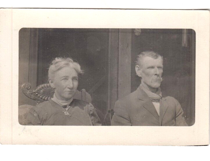 RPPC -  LOVELY COUPLE - JOHN AND SARAH STEWART - CIRCA 1910 ? PHOTO POSTCARD -
