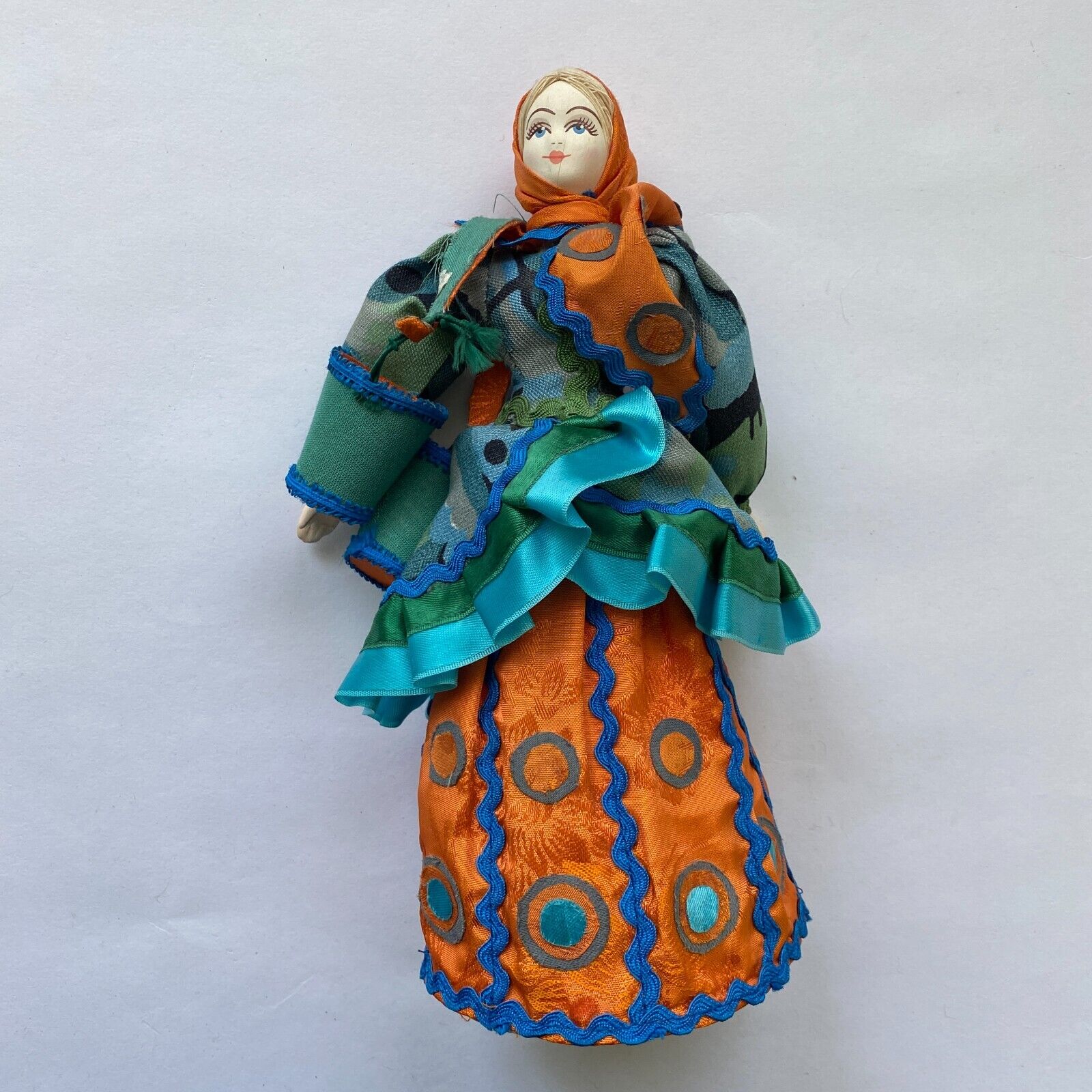 Russian Porcelain Doll Carrying Pales Traditional Folk Dress Vintage 9\