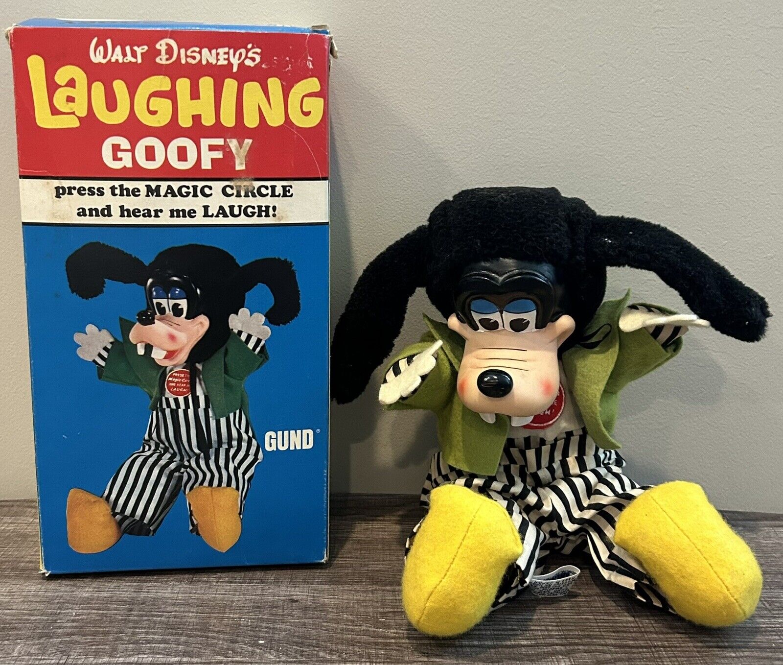Vintage Gund Walt Disney’s Laughing Goofy Toy Doll + Box 1960’s? Japan