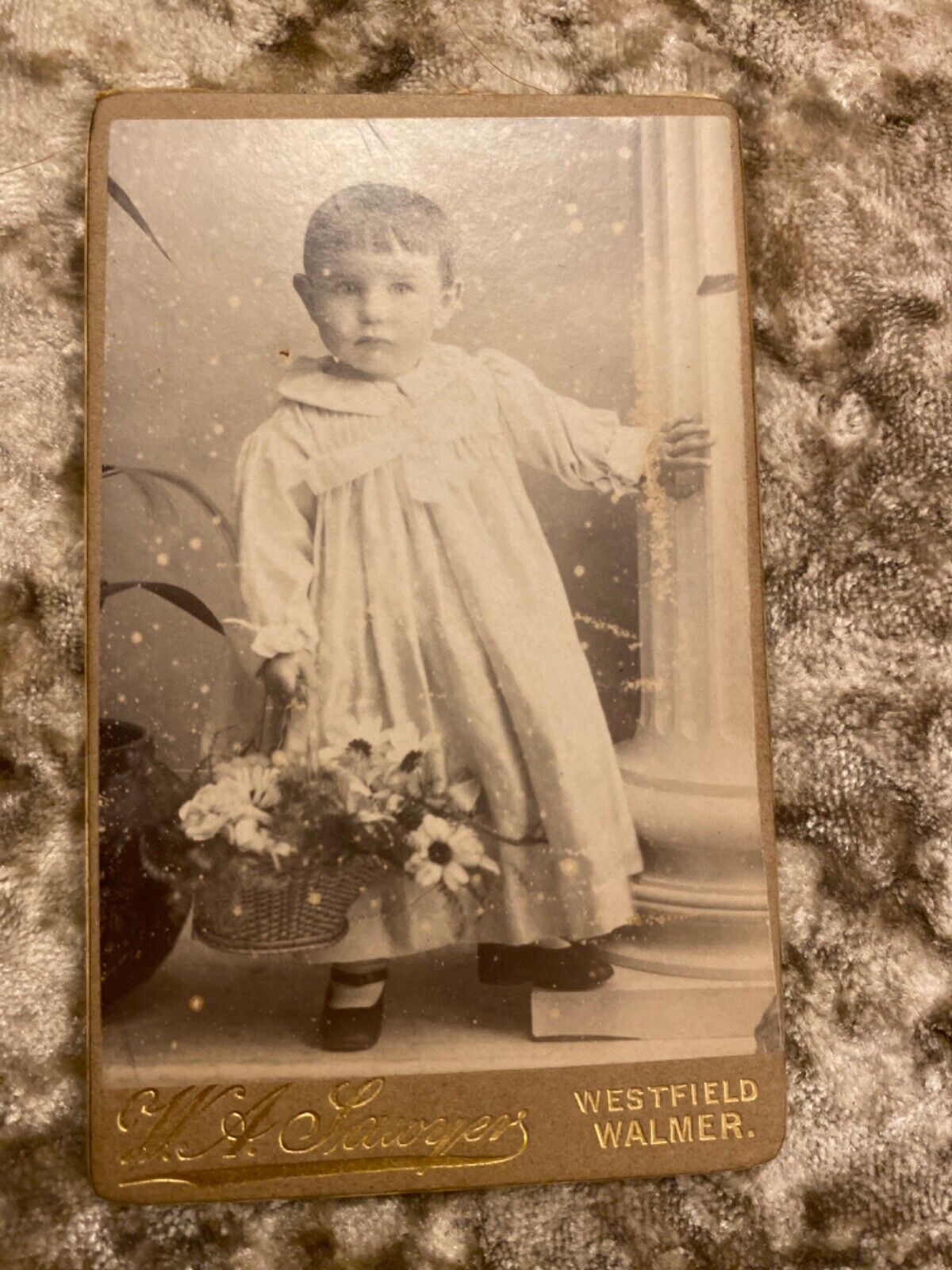Antique Victorian cdv photo young girl named Gwendoline Lloyd Sawyer of Walmer 