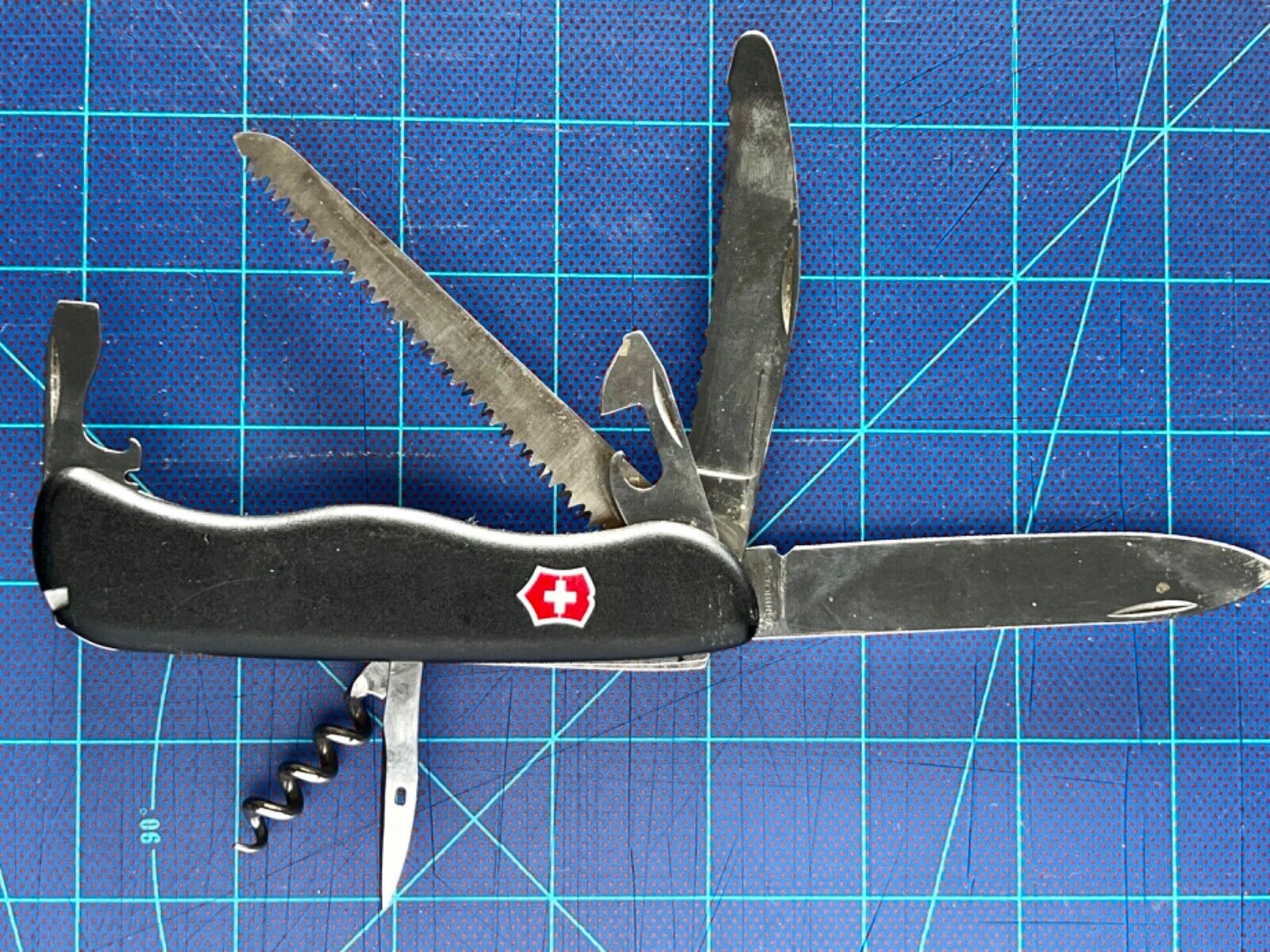 Rare Find: Victorinox Fireman 54867: Slide-lock black Swiss Army Knife 111mm
