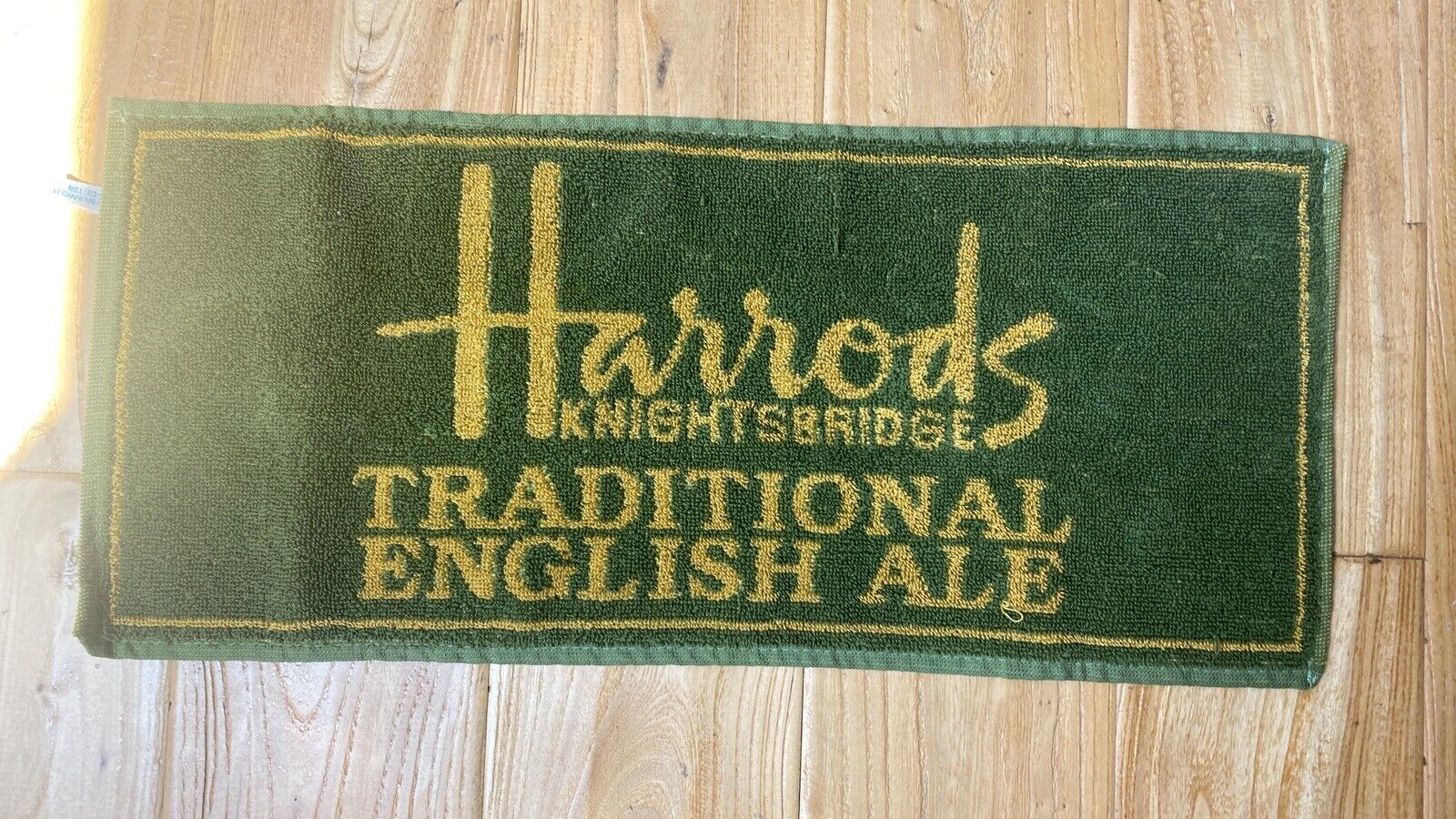 Harrods Knightsbridge Traditional English Ale Small Towel