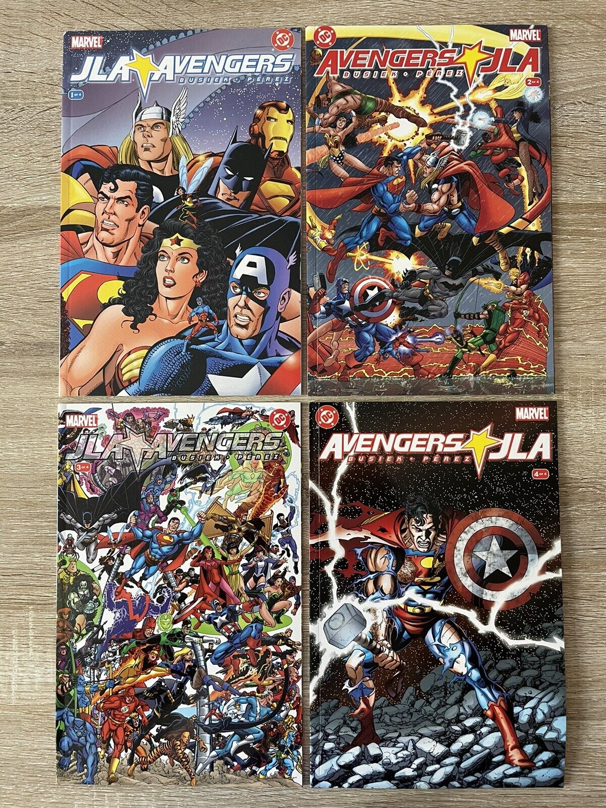 JLA/Avengers 1-4 COMPLETE High Grade Marvel DC Comics Perez Busiek