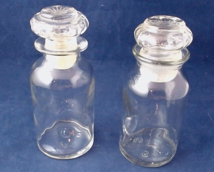 2 vintage Owens-Illinois Apothecary Spice Clear Glass Bottles with stoppers
