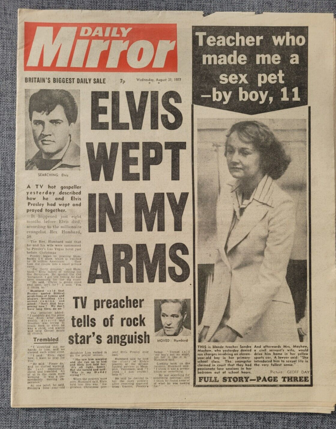 DAILY MIRROR 31 AUGUST 1977 ELVIS PRESLEY WEPT IN MY ARMS DEATH NEWSPAPER