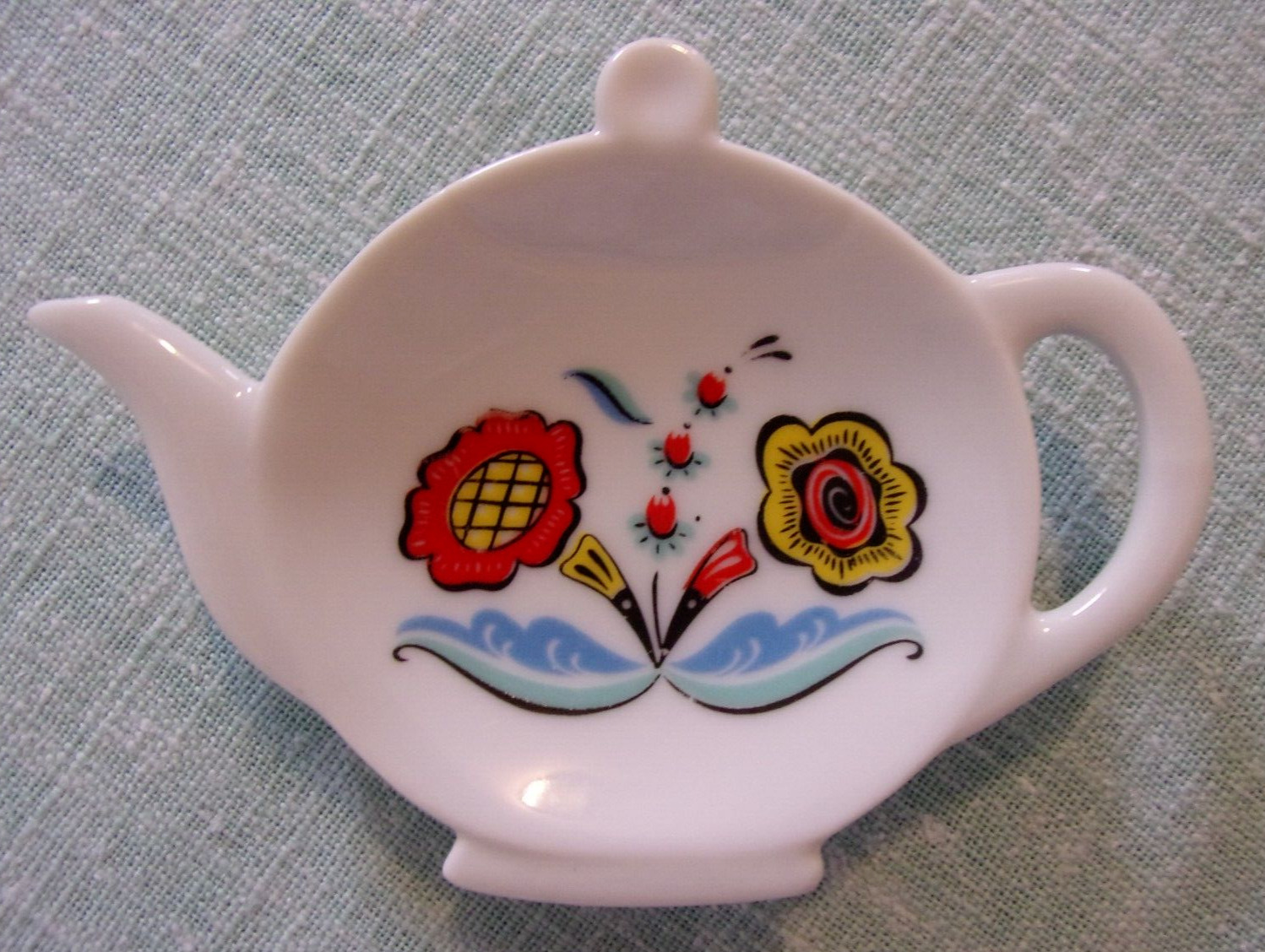 Vintage Berggren Swedish Scandinavian Tea Bag Rest Holder Porcelain