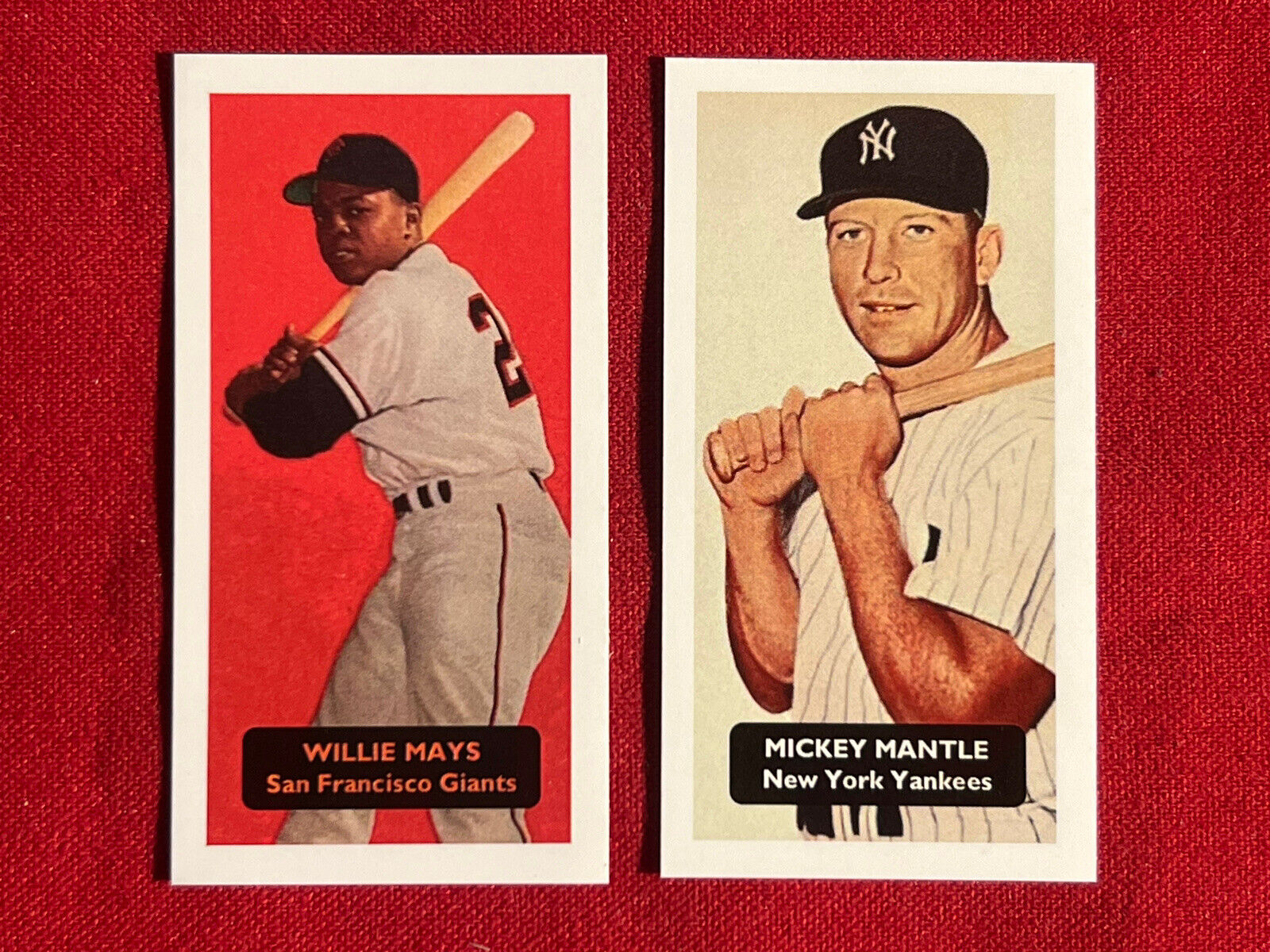MICKEY MANTLE & WILLIE MAYS  BASEBALL CARDS-RARE UK ISSUE-2 CARD LOT-NM+MINT