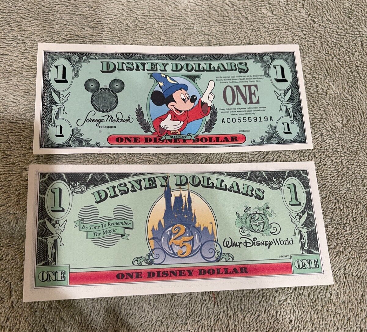 1997 $1 Disney Dollar A UNCIRCULATED