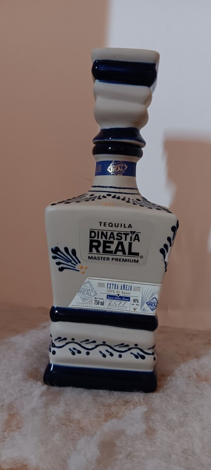 Tequila Dinastia Real Master Premium Empty Collectors Bottle