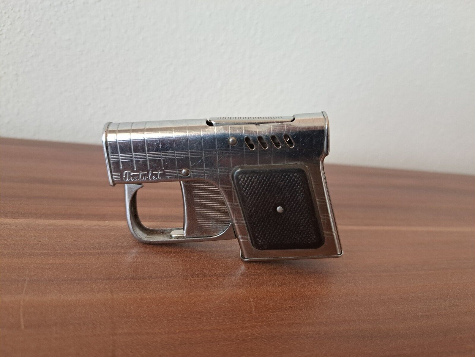Vintage petrol lighter pistol Econ Fagaras 1960-70s Romania.