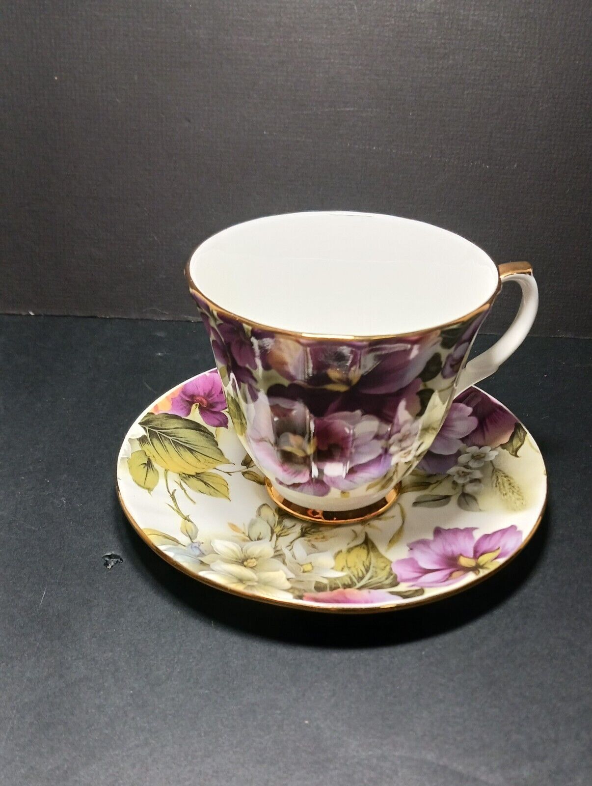 Duchess Tea Cup Saucer Set Fine Bone China England Purple Flowers Gold Trim
