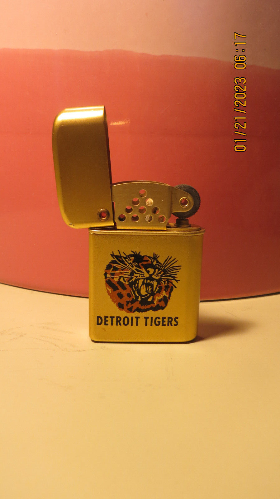 A 1968 Detroit Tigers Lighter Storm Master USA