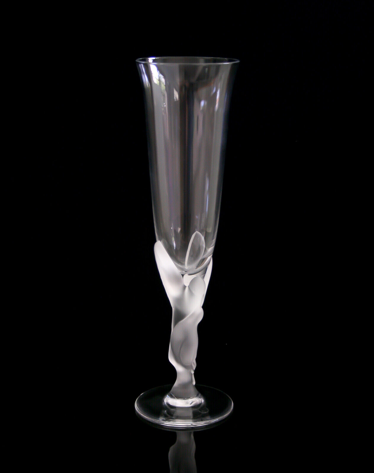 9 Igor Carl Fabergé Art Glass Signed Champagne glasses flute  \'Kissing doves\'  