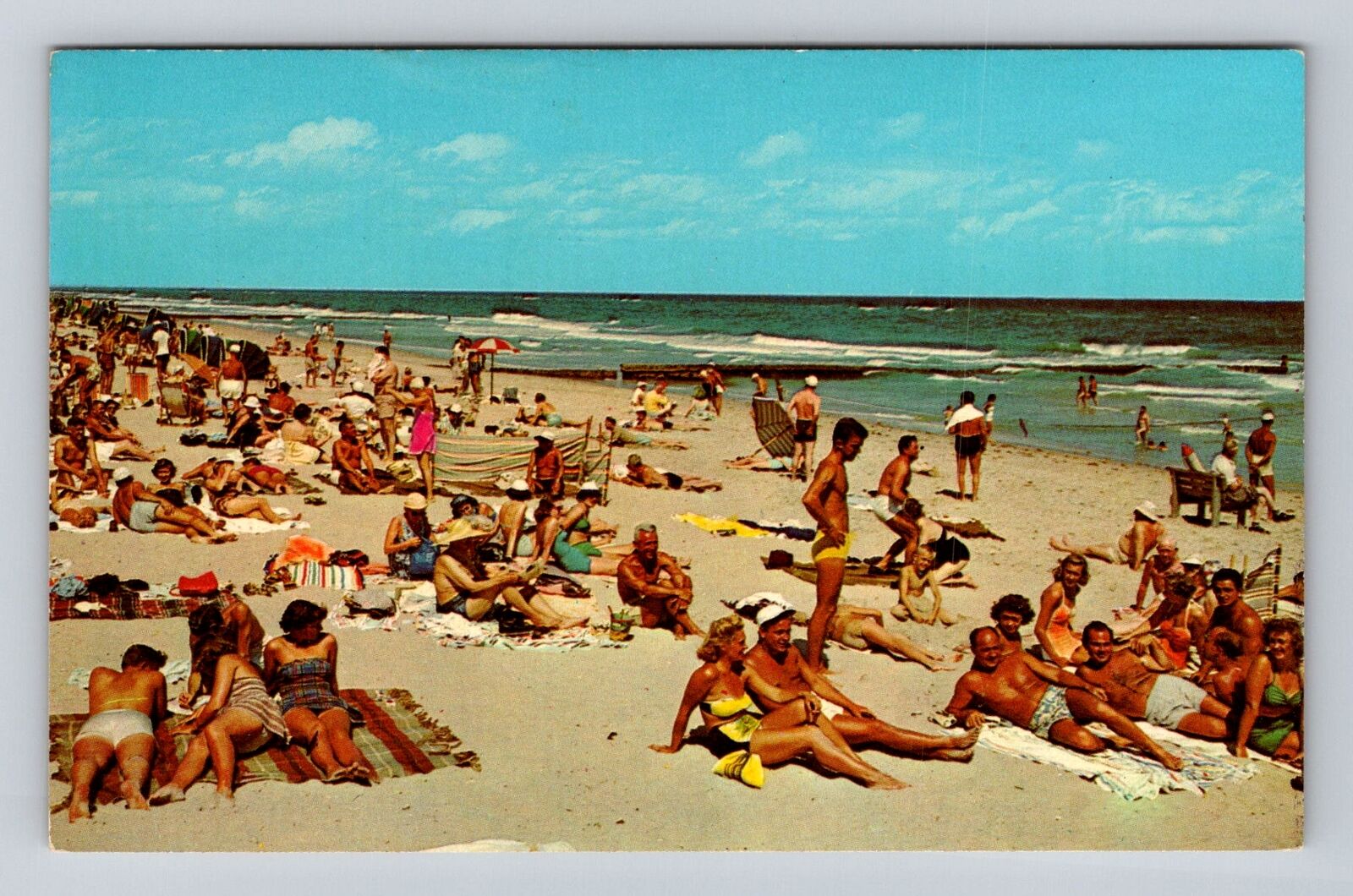 NY-New York, Scenic Crowd Laying In The Sand, Antique, Vintage Souvenir Postcard