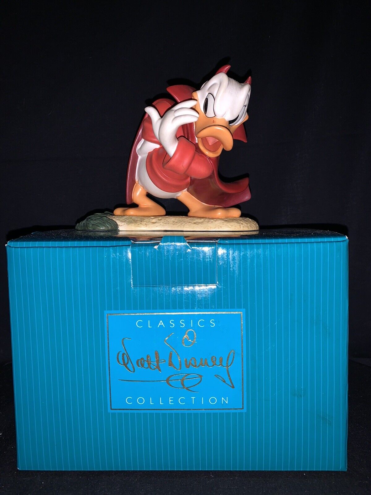 Walt Disney Classic Collection Little Devil Donald Duck 60th Anniversary W/ Box