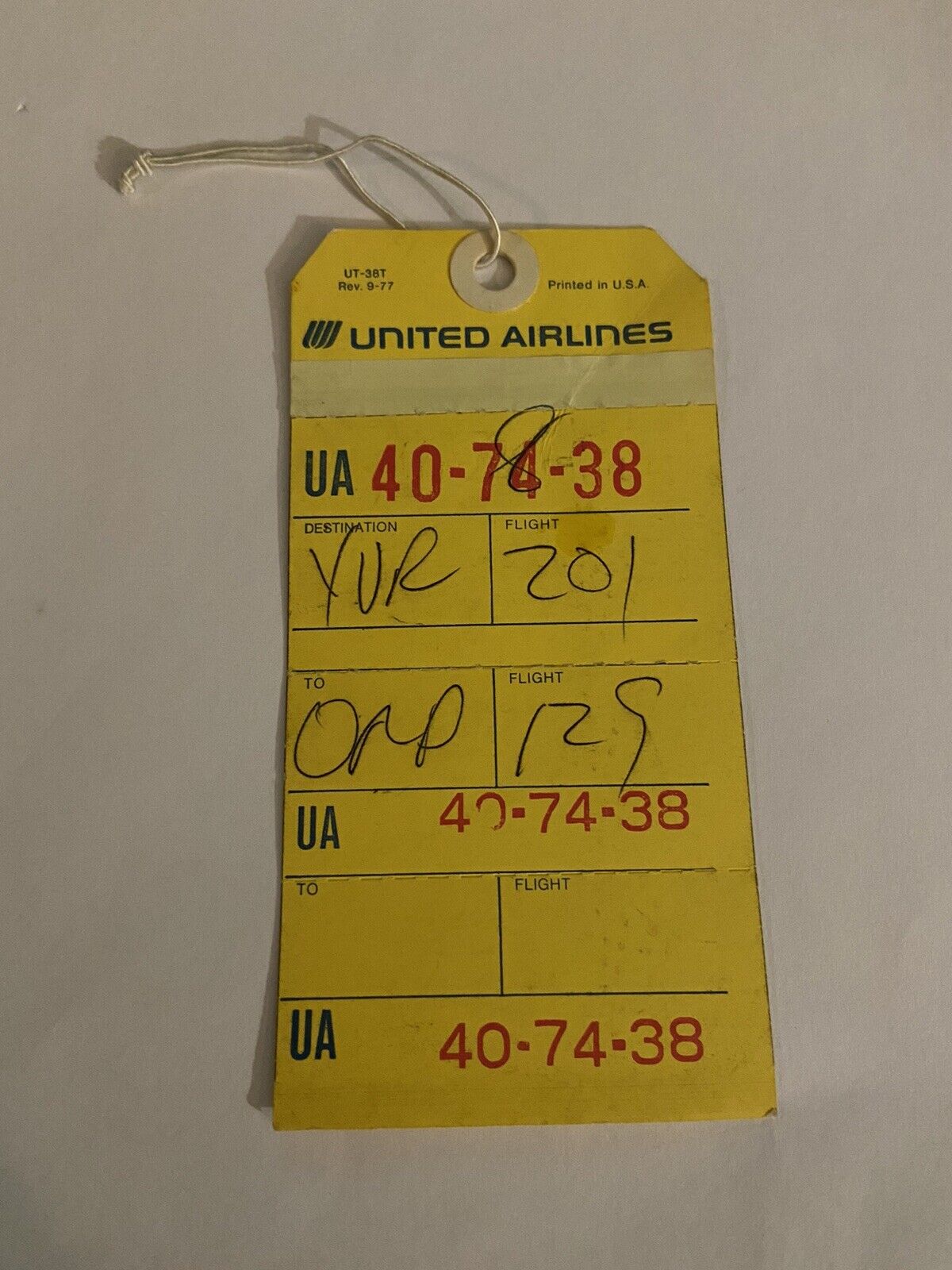 UNITED AIRLINES UA 40-74-38 YVR Passenger Baggage Tag