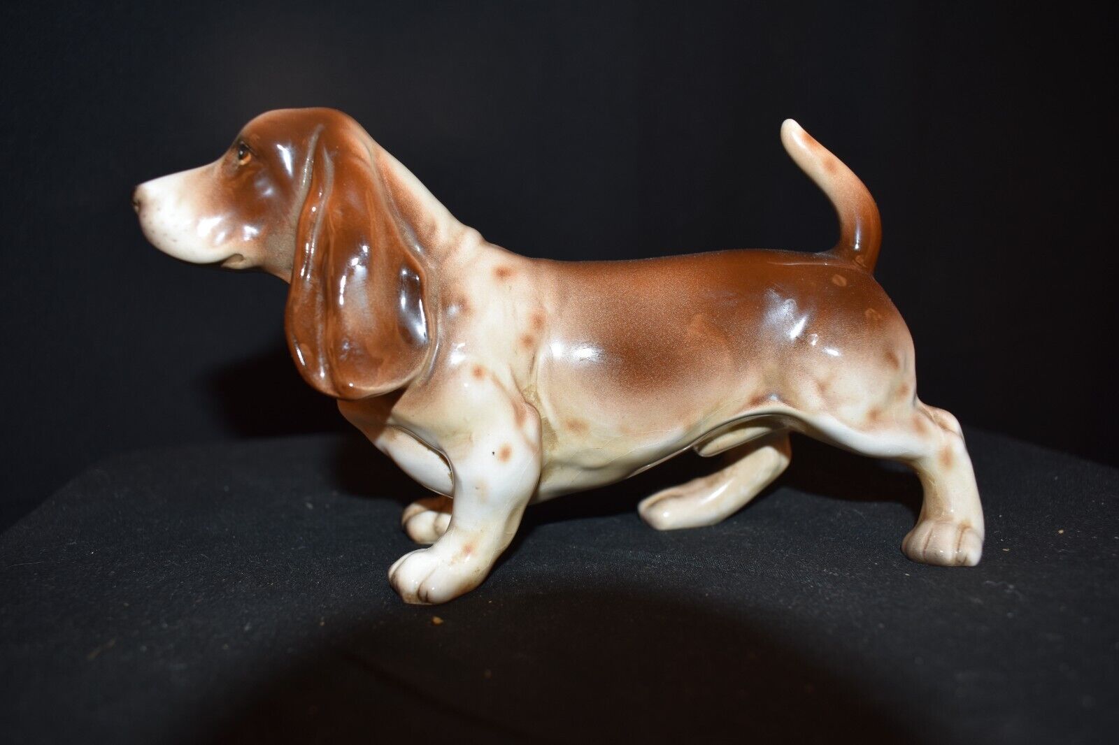 Vintage Basset Hound Male Dog Ceramic Dog Sculpture