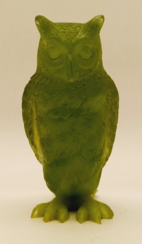 Vintage Figurine 1960s Owl Wony Italy Faux Jade Ltd Green Figurine. No Base