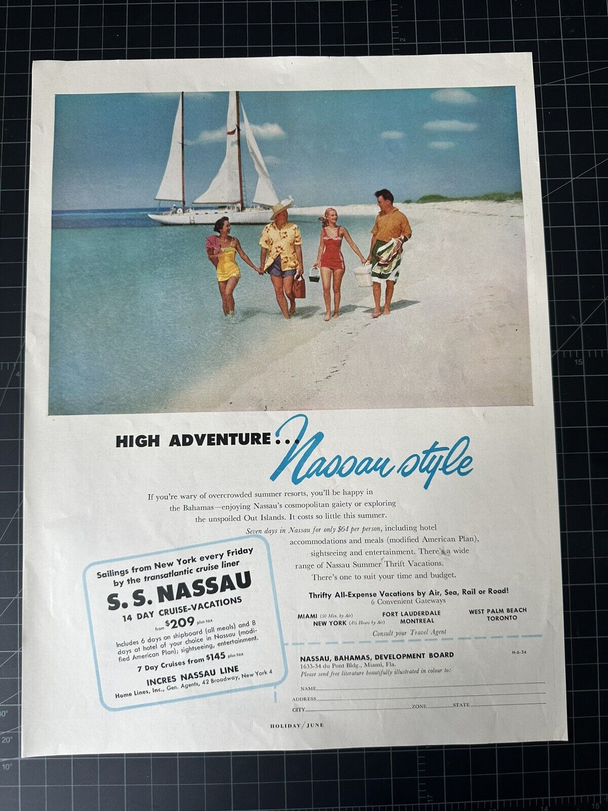 Vintage 1950s Nassau Bahamas Travel Print Ad