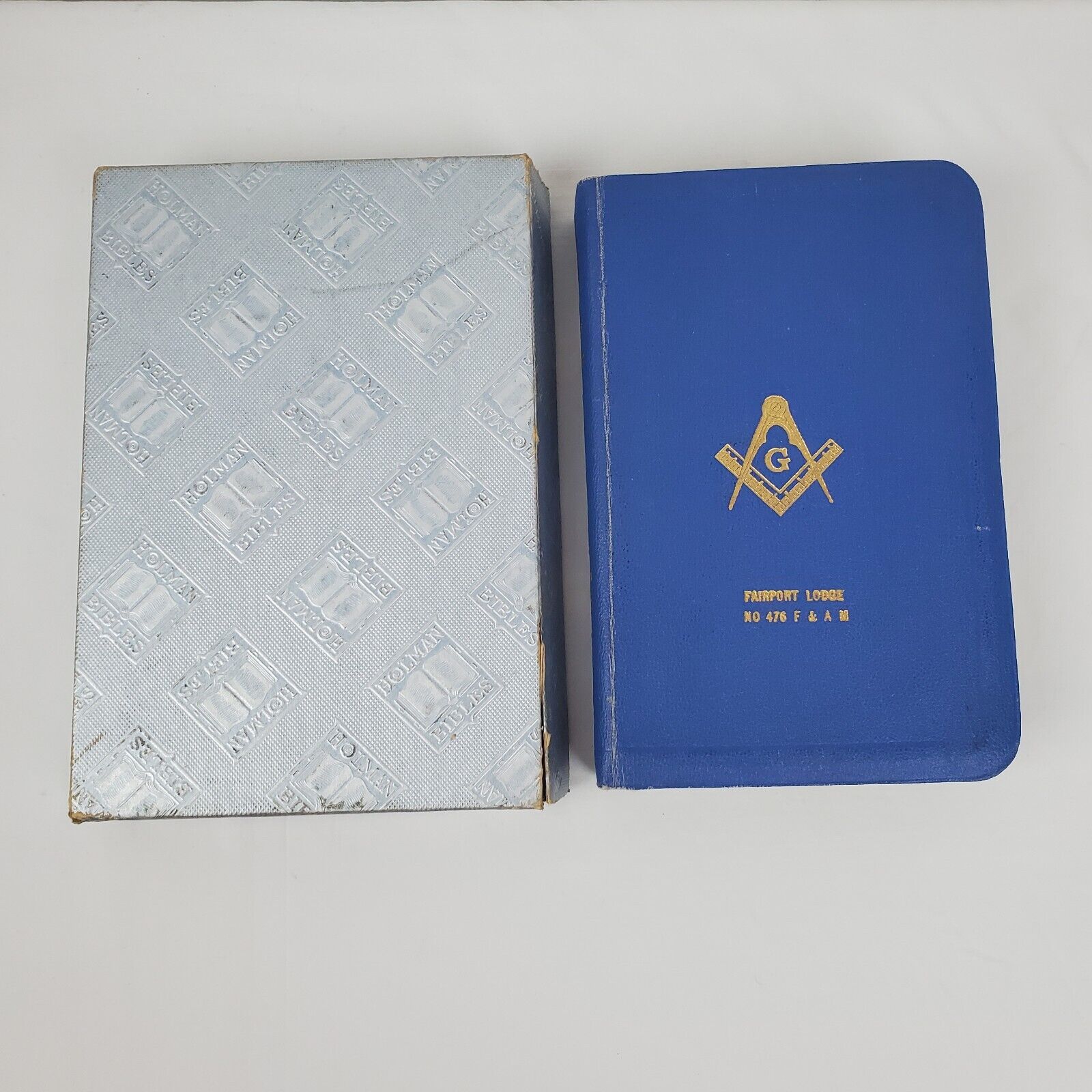 Holy Bible Masonic Edition 1957 A J Holman Company Great Light in Masonry W/Box