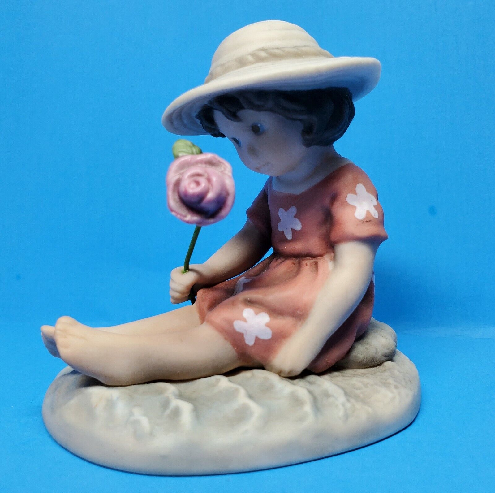 Enesco Pretty as a Picture You\'re the Loveliest Flower Ever figurine 1998