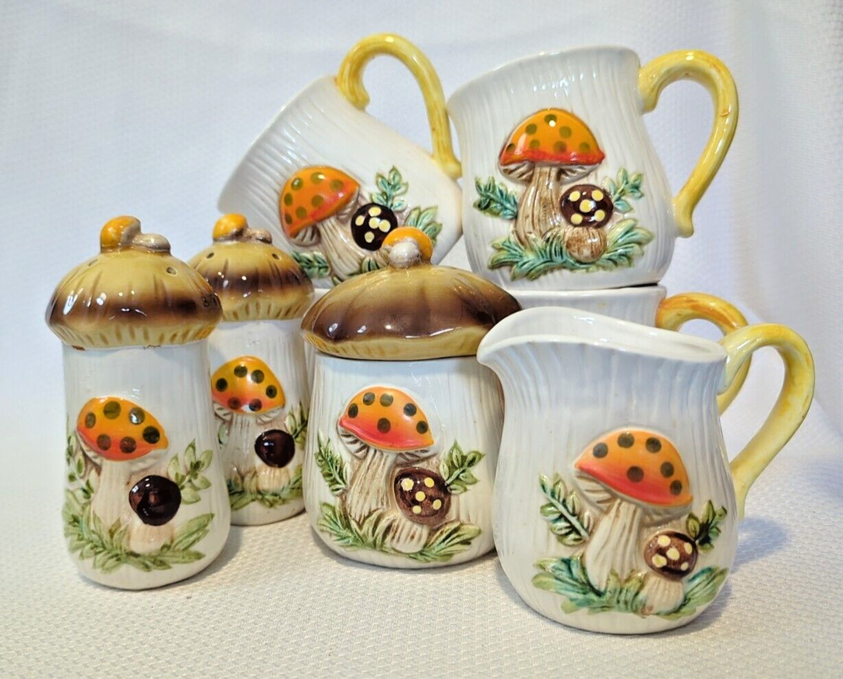 1976 Sears. Roebuck & Co Merry Mushroom Cups with Salt and Pepper Shakers 