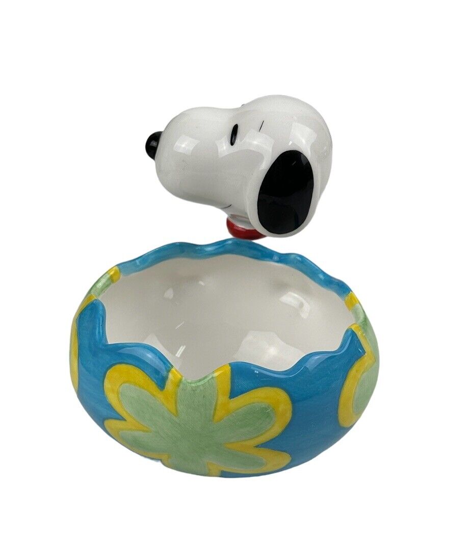 GALERIE Peanuts 2001 Snoopy Ceramic Easter Egg Candy Dish Jelly Bean 5\'\' tall