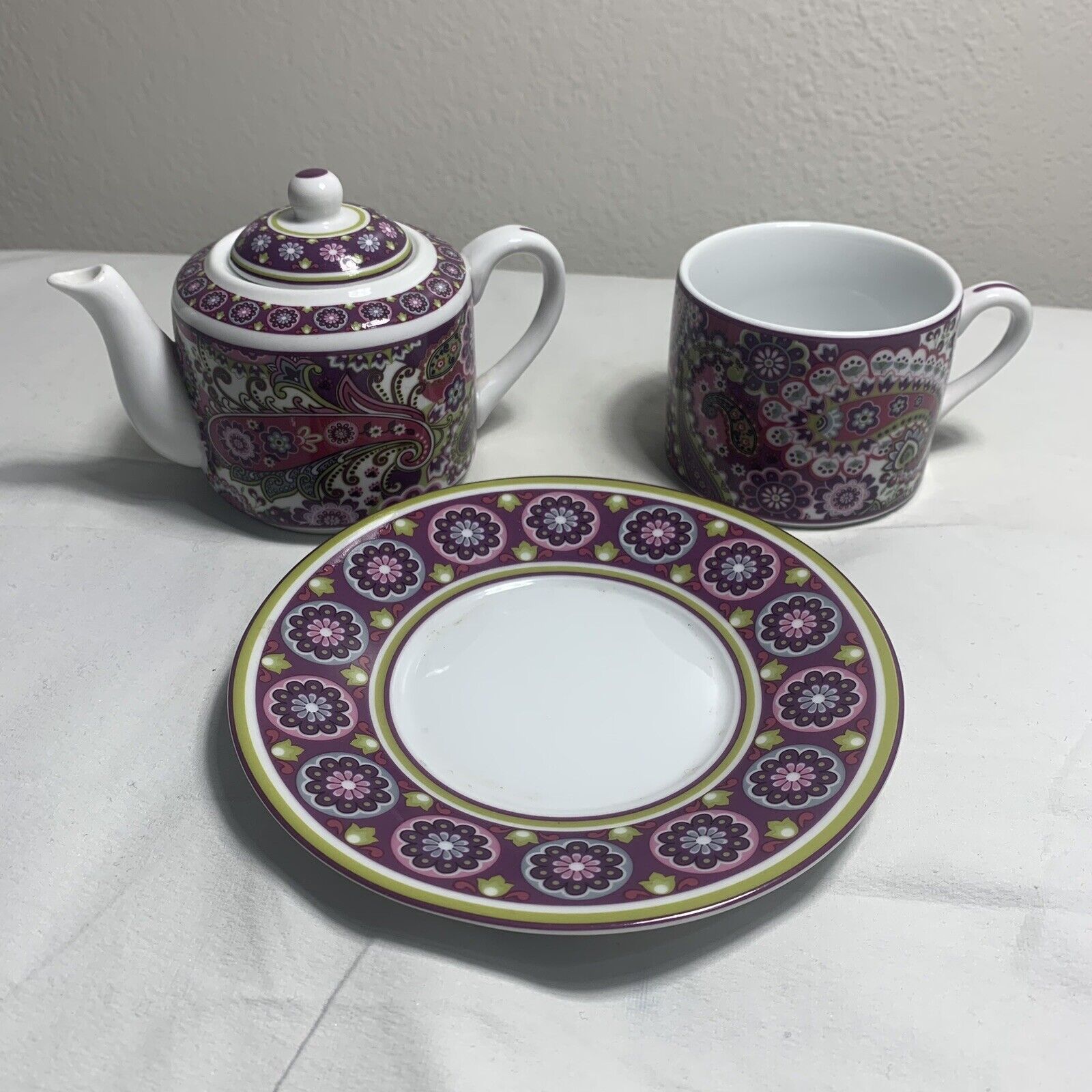 Vera Bradley Very Berry Paisley Ceramic Tea Pot Cup And Saucer Set Tea Gift