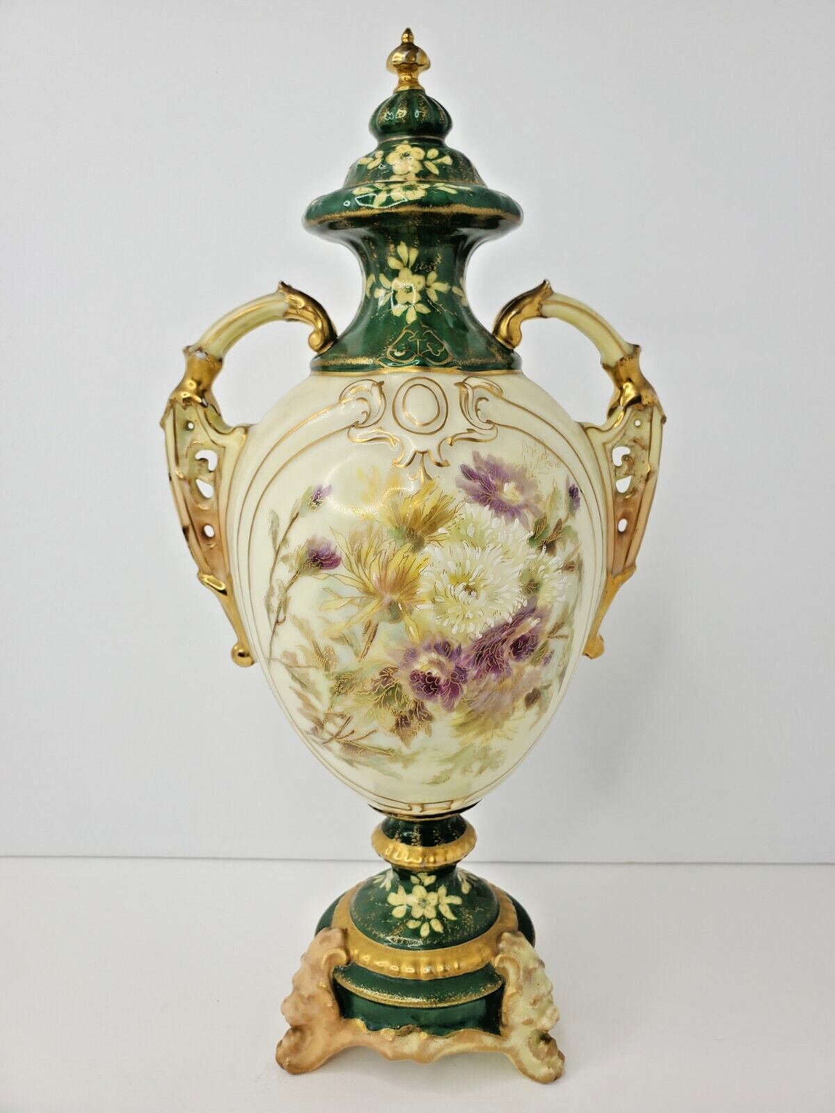 Antique RW RUDOLSTADT GERMAN FLORAL Gold GILDED URN Double Two Handle VASE AS IS