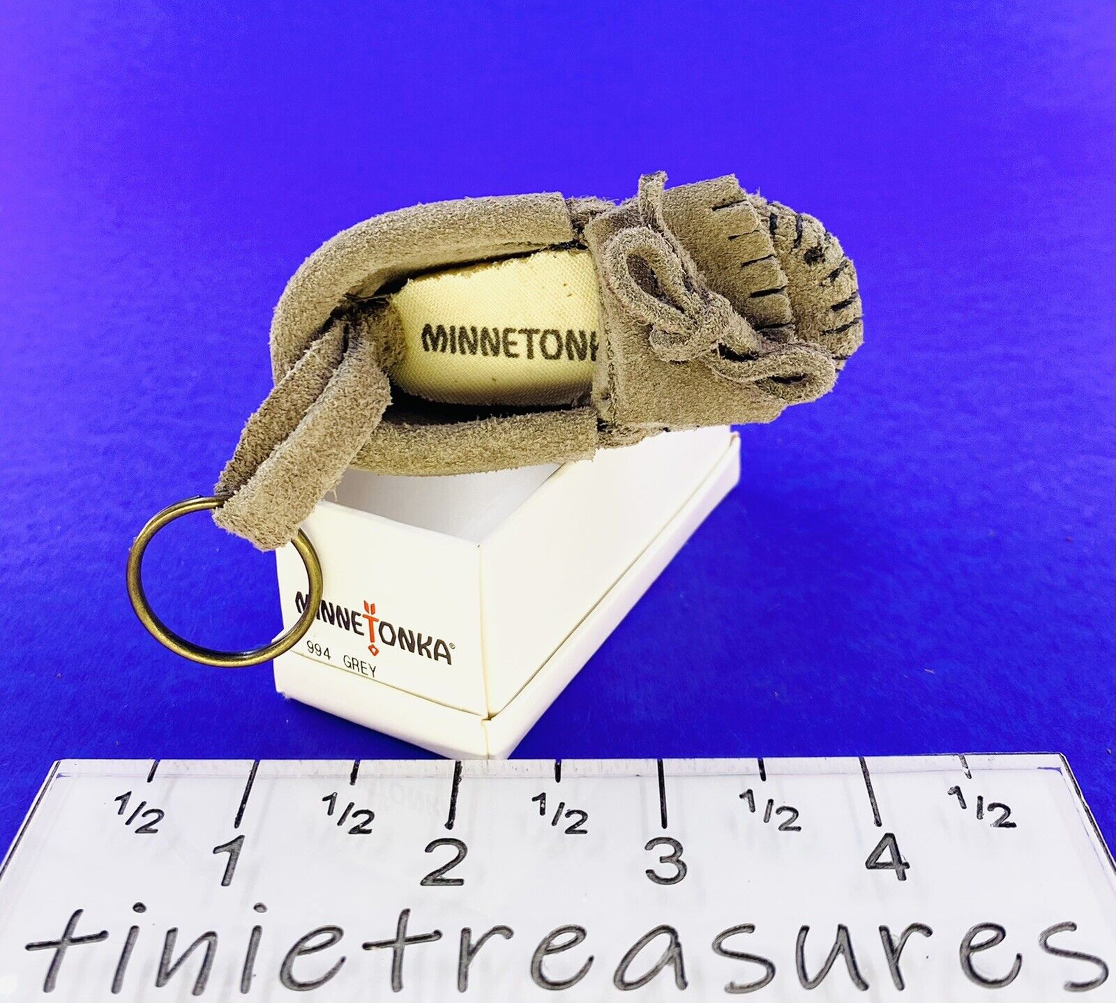 Vtg Minnetonka Mini Moccasin Shoe Keychain Ring Grey Leather tinietreasures