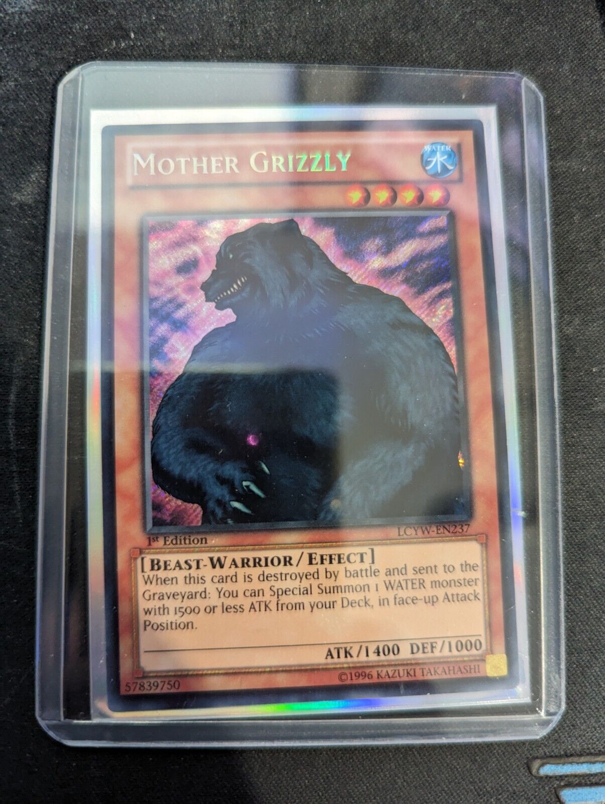 Mother Grizzly , Secret Rare, 1st Edition, YuGiOh, LCYW-EN237