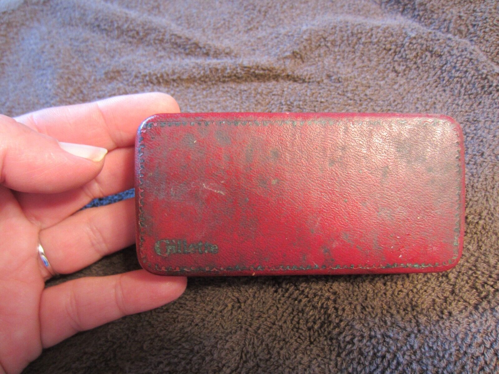 Vintage Gillette shaver with original hard cover leather case Made in USA