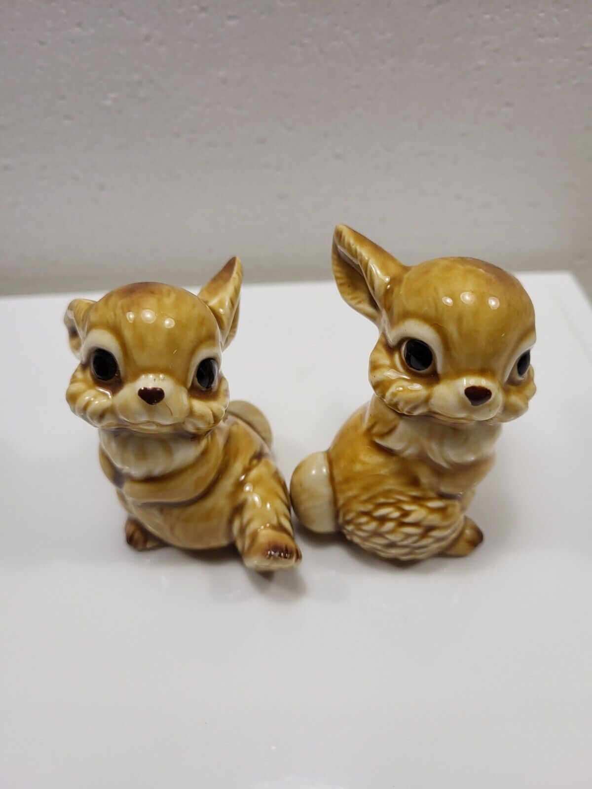 Vintage Norcrest ~ TWO   Bunny rabbits- Japan AA315-Brown Glaze Tiny ear chip