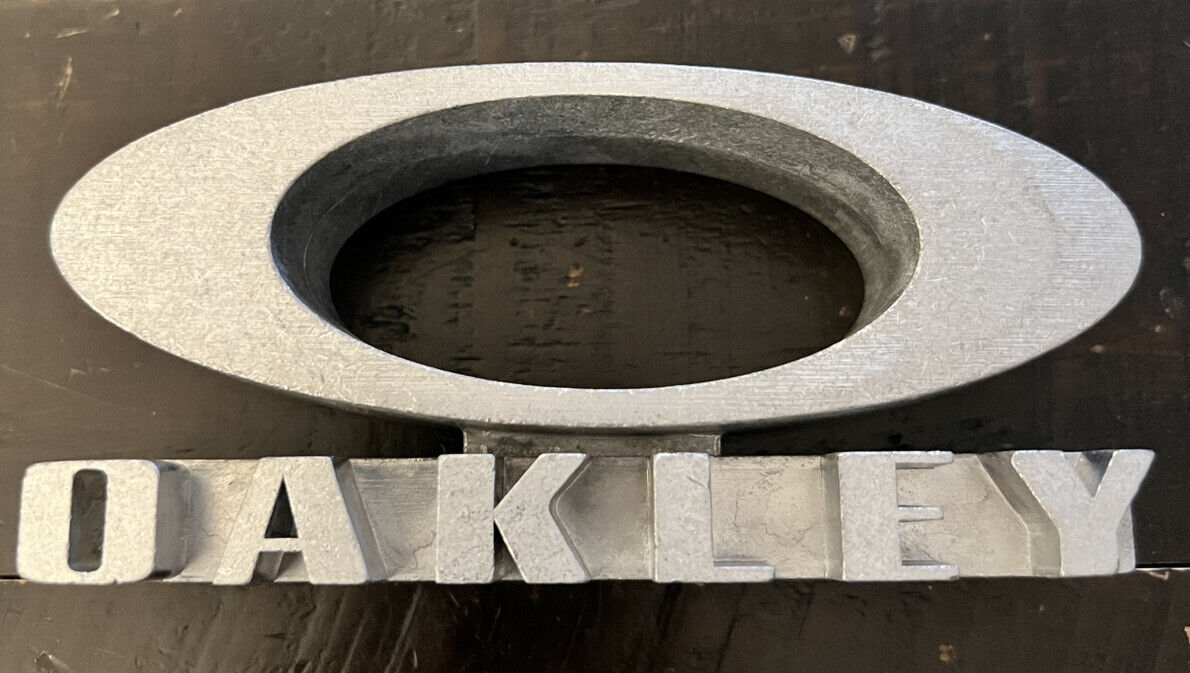 New Oakley Foundational 3D Logo Block Metal Case Display NIB