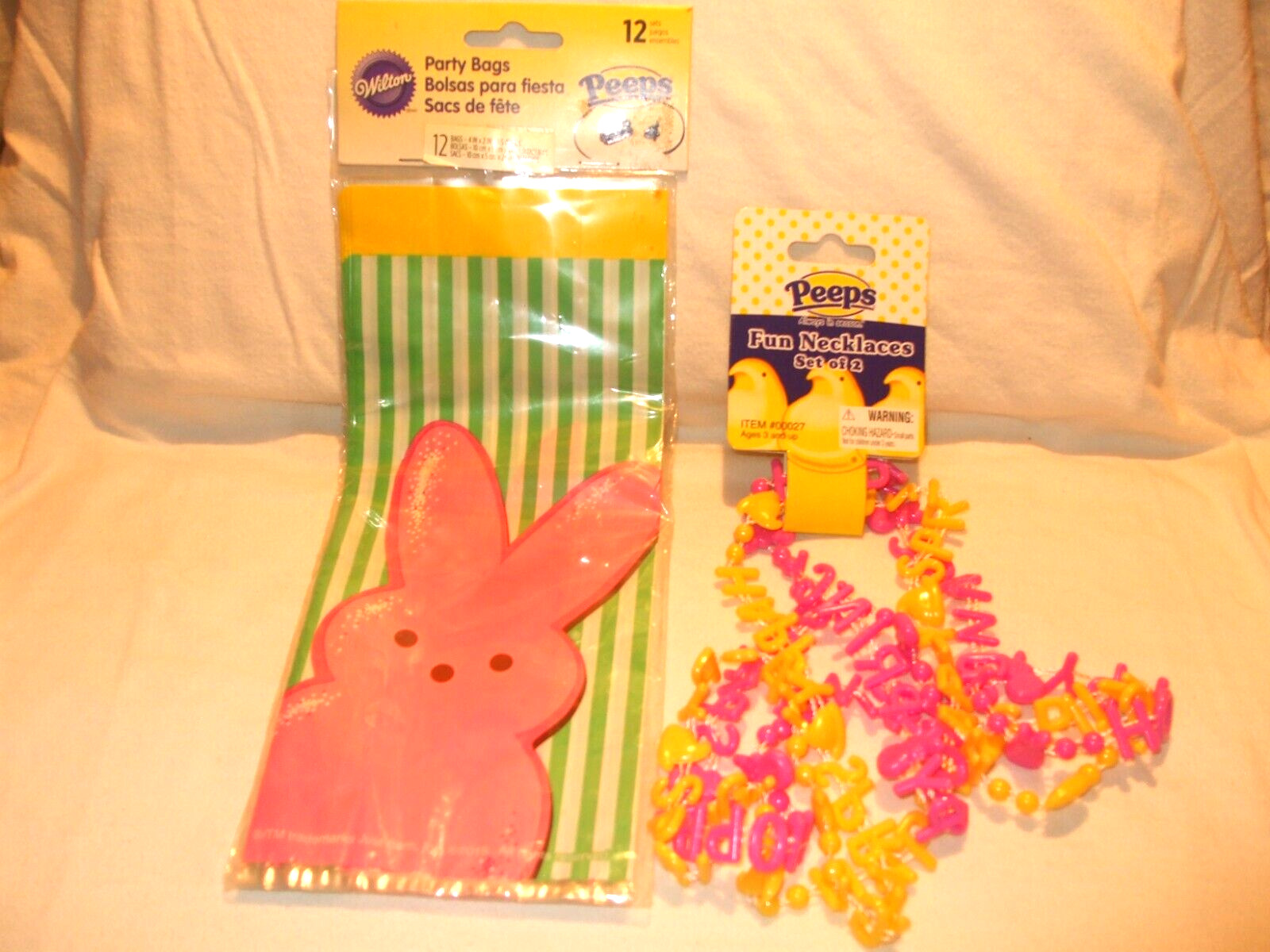PEEPS EASTER LOT PARTY BAGS (12) AND CHICK AND BUNNY FUN NECKLACES SET 2007 NEW