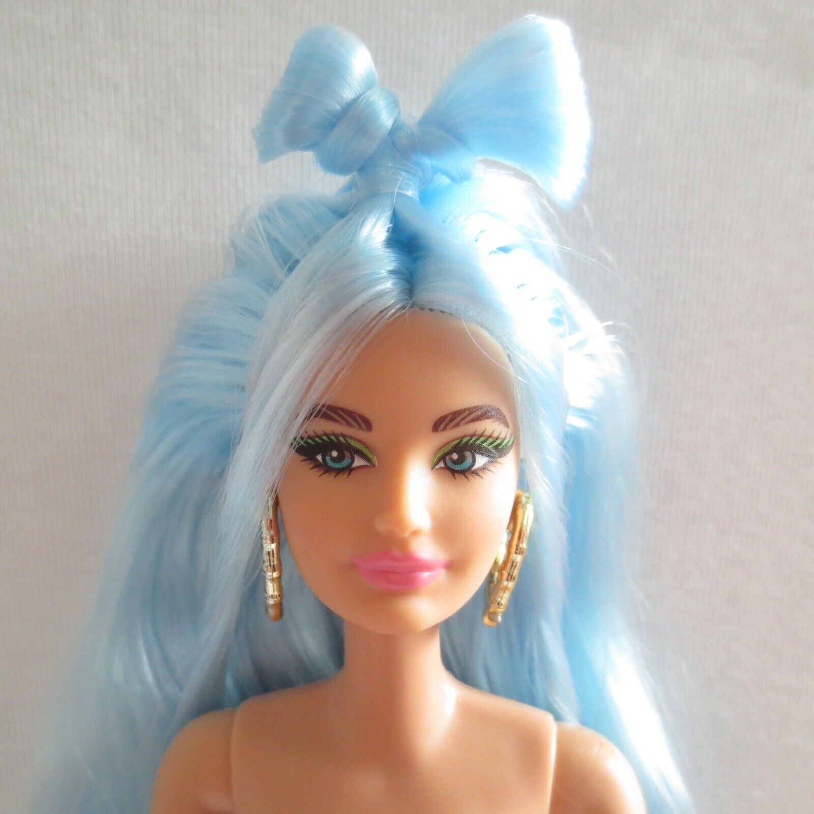 NEW 2021 Barbie Extra Deluxe Doll Blue Bow Hair Skipper Face ~ Articulated NUDE