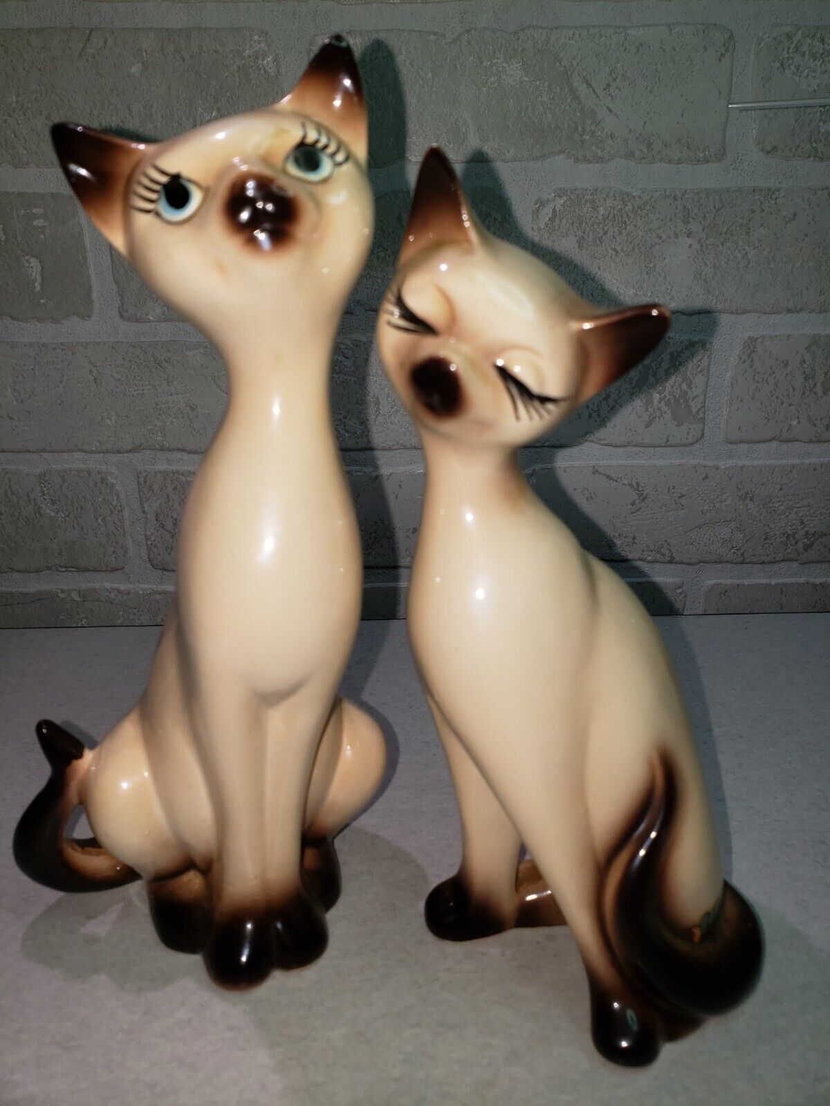 Vintage Siamese Cats figurines, ArnArt, Japan, see description