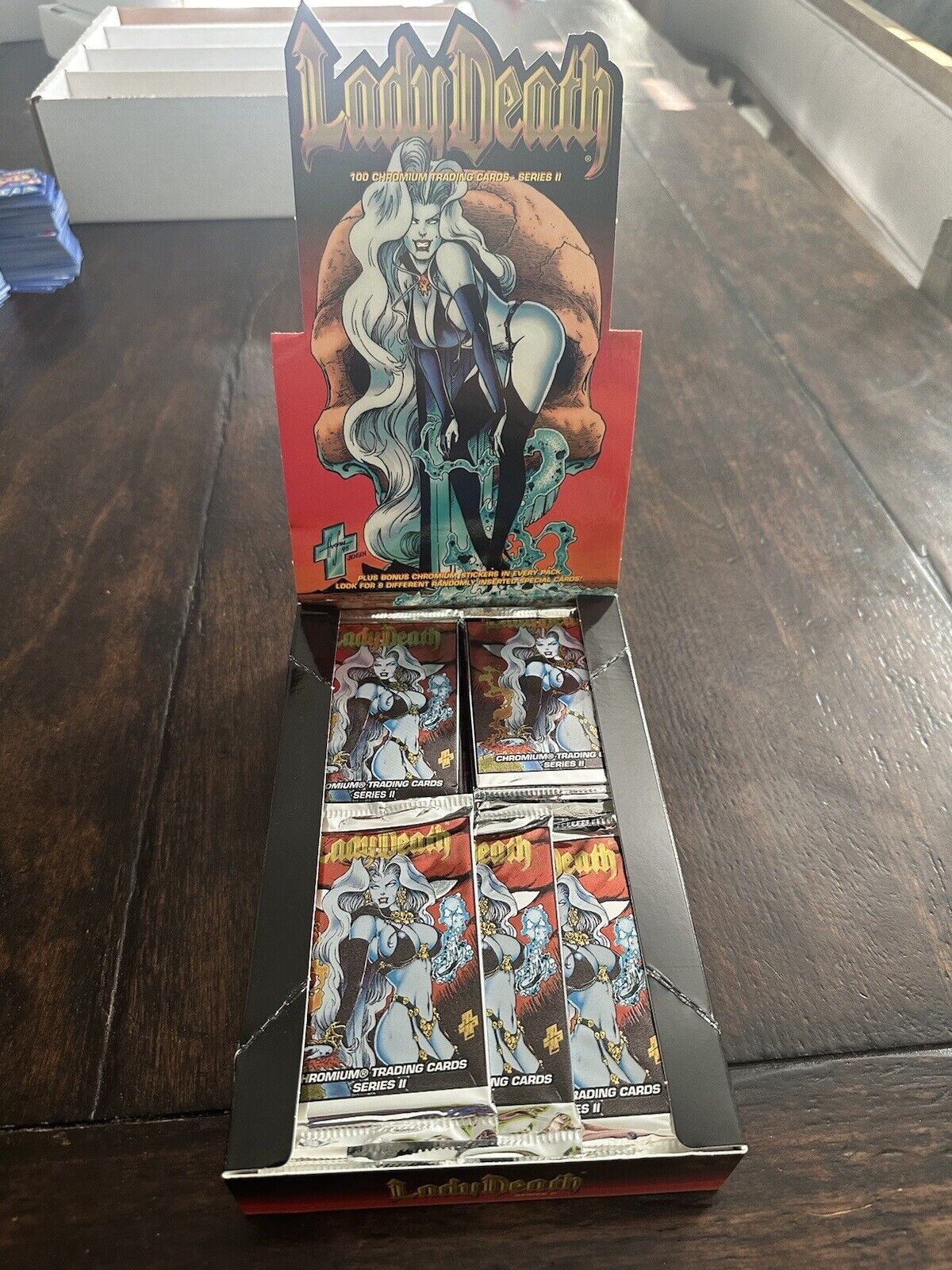 (1) Unopened Pack  1995 ~ Lady Death ~ Chromium Series 2, Incredible Art