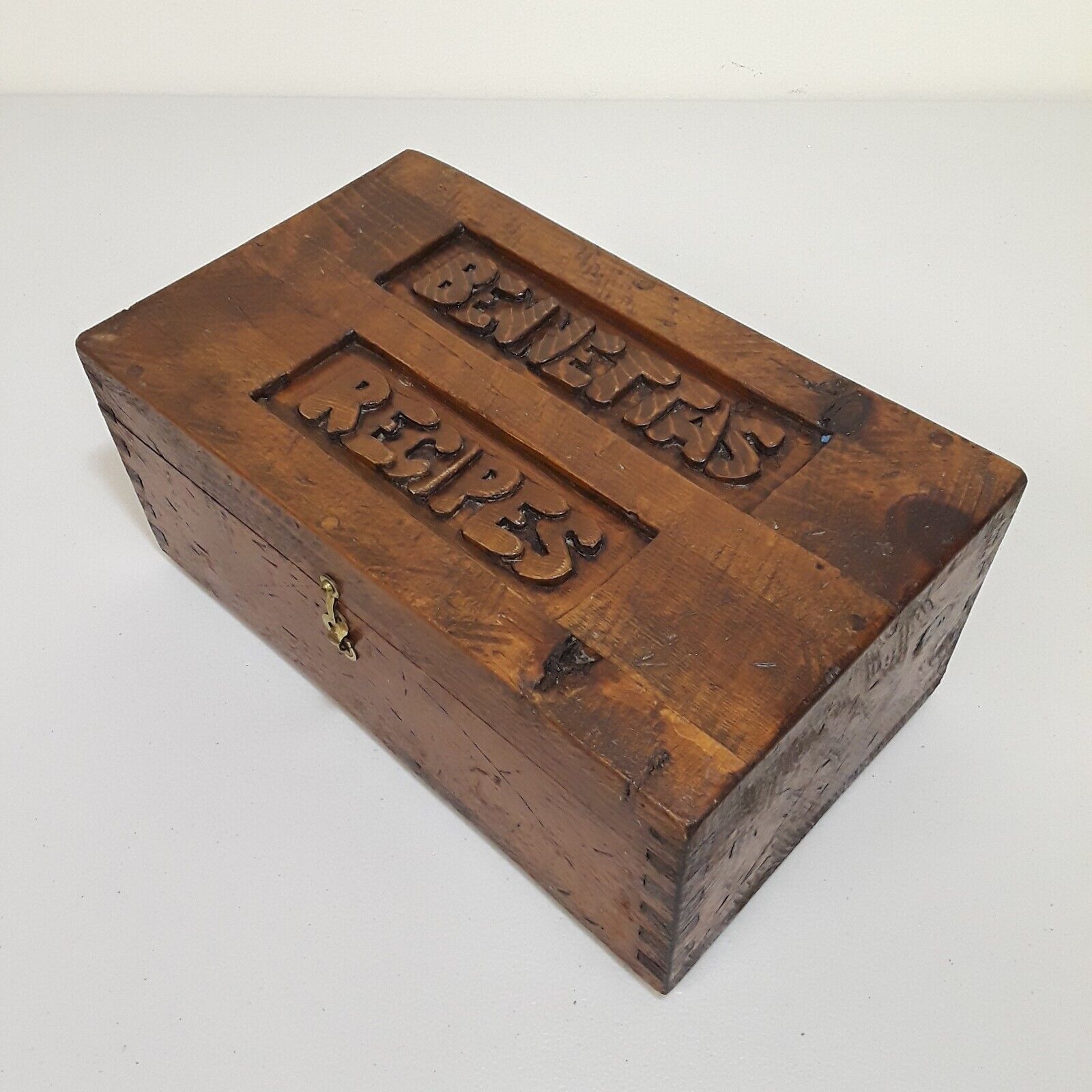Vintage Hand Carved Folk Art Keepsake Recipe Box Wooden Handmade Stashbox