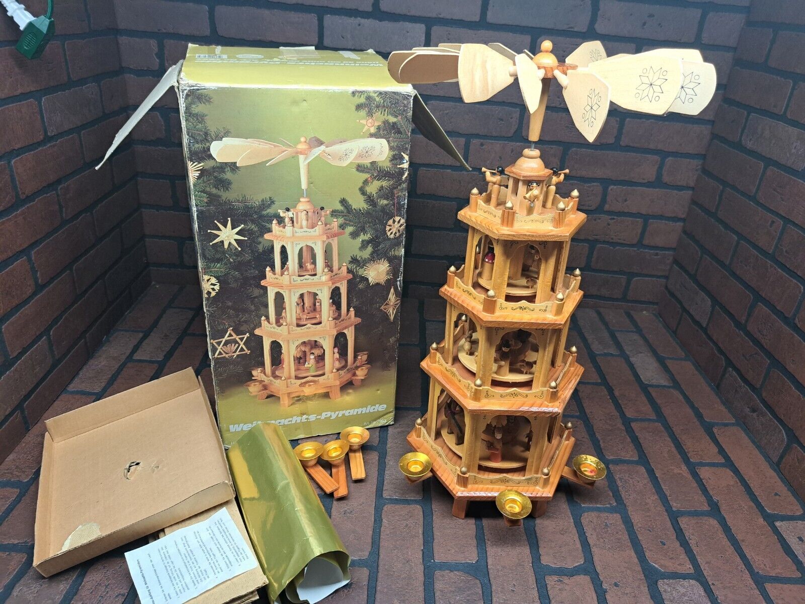 Vintage 22” Wood Pyramid 4-Tier Christmas Nativity Pyramid Carousel Working